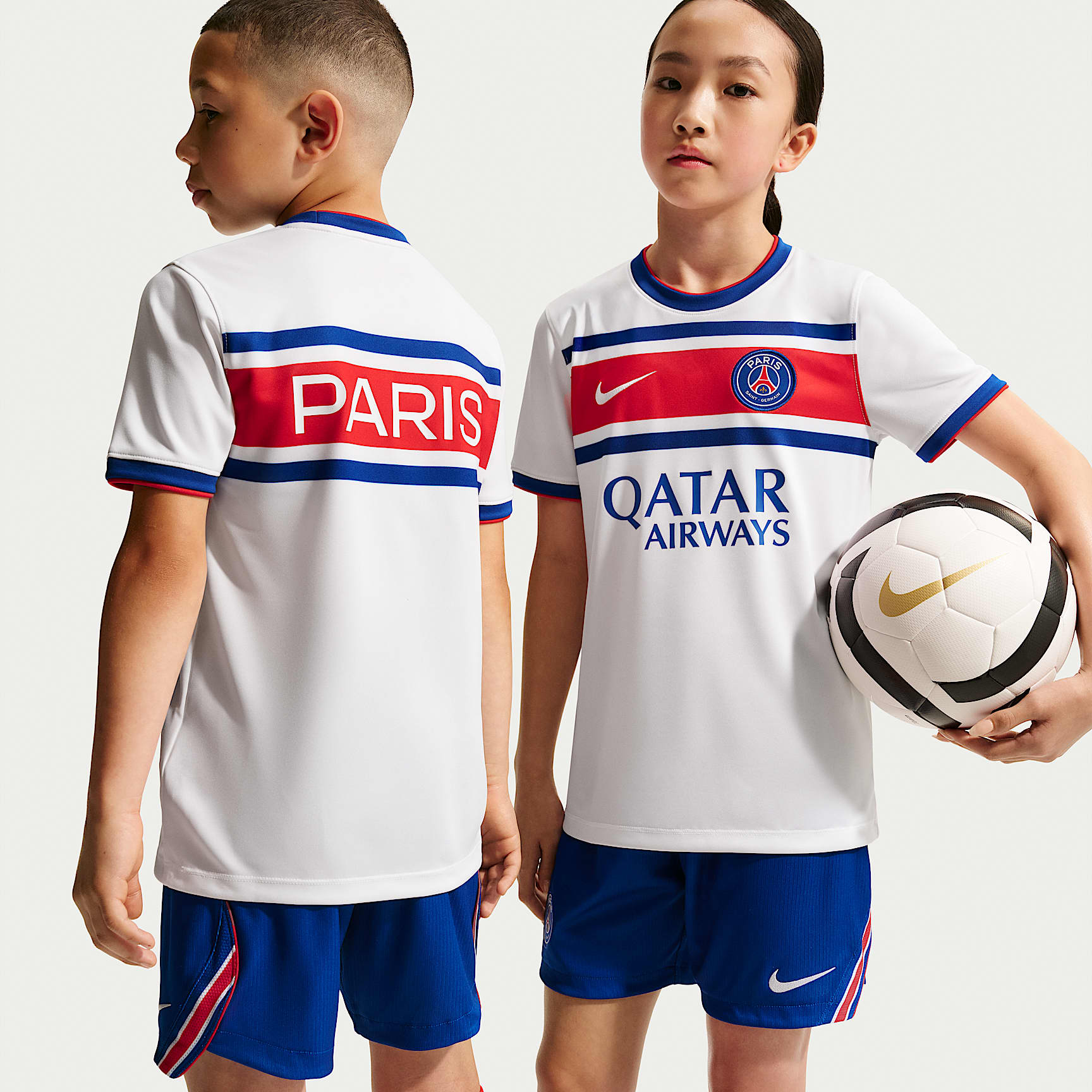 Paris Saint-Germain Home Big Kids' Nike Dri-FIT Soccer Pre-Match